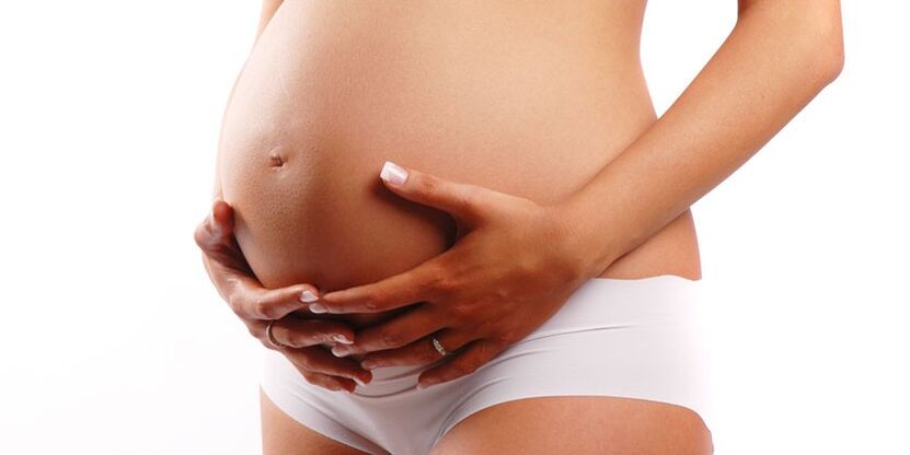يحظر شرب نظام غذائي أثناء الحمل